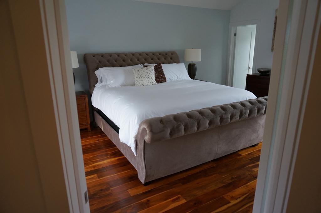 On The 6 Bed And Breakfast Niagara-on-the-Lake Room photo